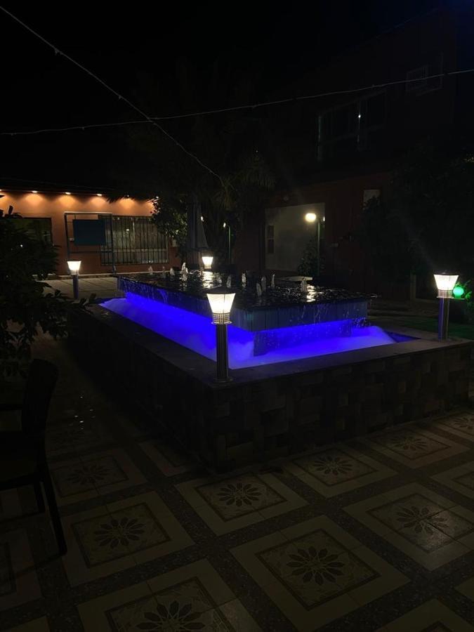 فندق ادوماتو Adomato Hotel Dawmat al-Jandal Exterior foto
